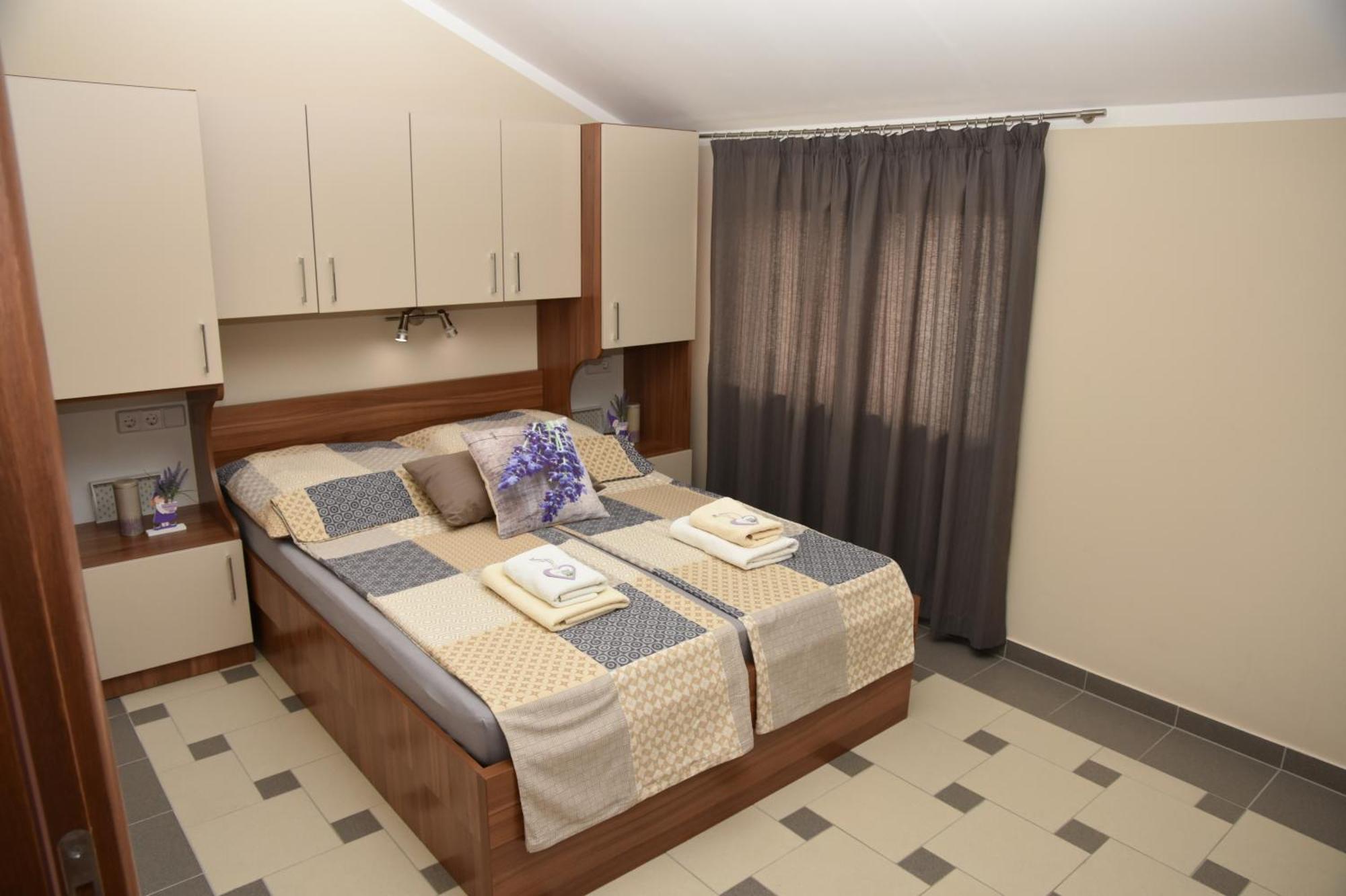 Apartments Lavendula ヴォディツェ エクステリア 写真