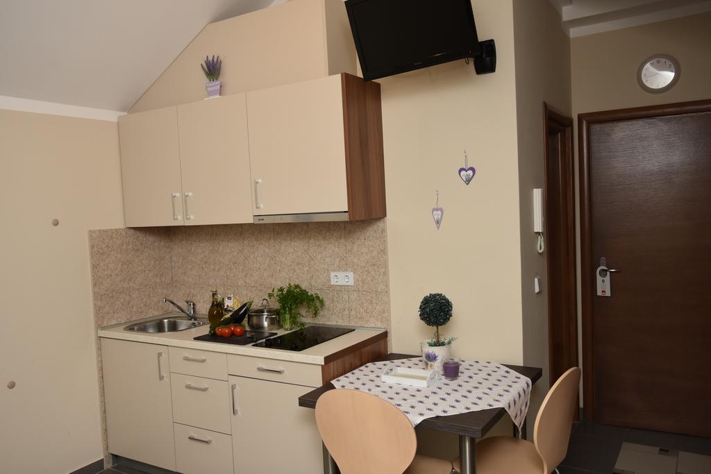 Apartments Lavendula ヴォディツェ エクステリア 写真